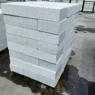 延安 芝麻白两面荔枝面台阶石