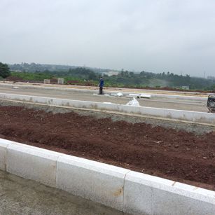 延安花岗岩路沿石在市政道路上的应用