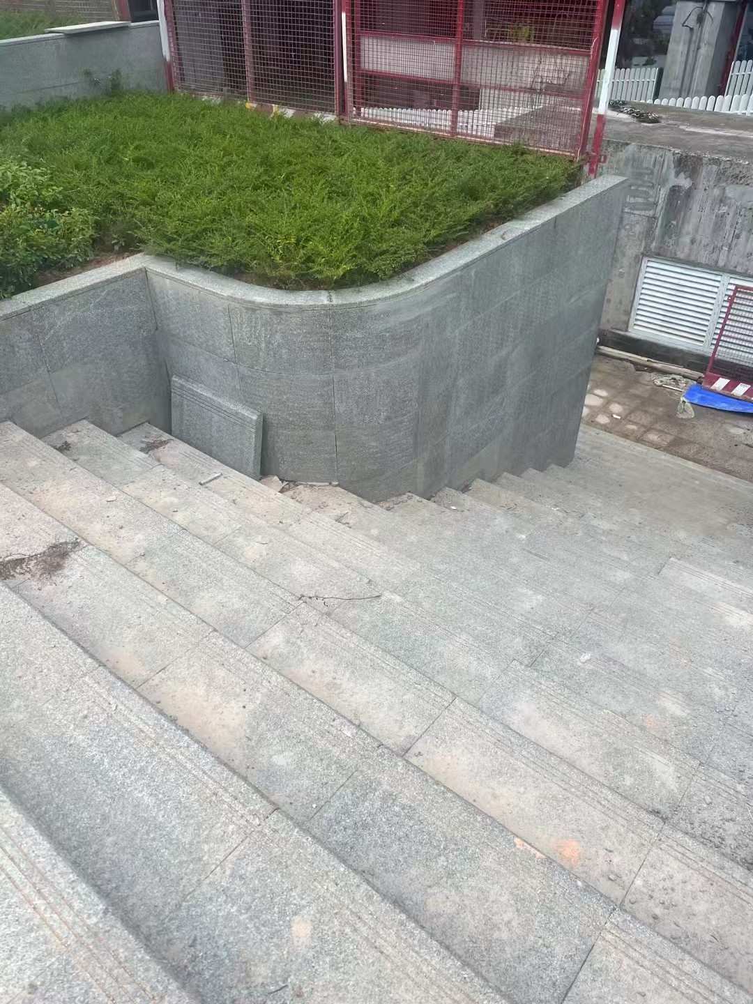 延安 芝麻黑火烧面铺装案例