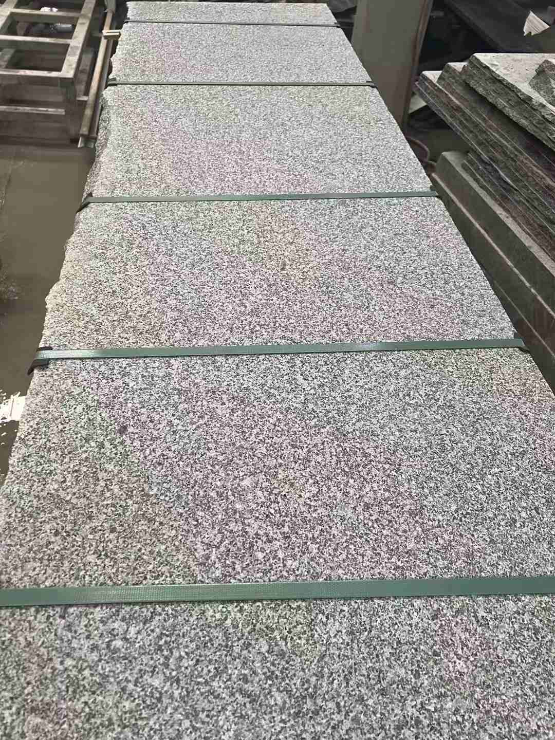 延安 芝麻黑火烧面