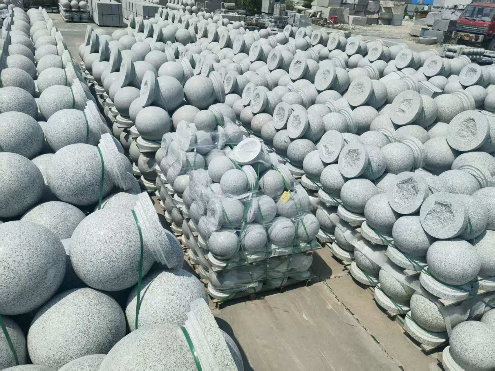 延安 花岗岩实心圆球,石球,挡车球,挡车石,车止石,路障石。