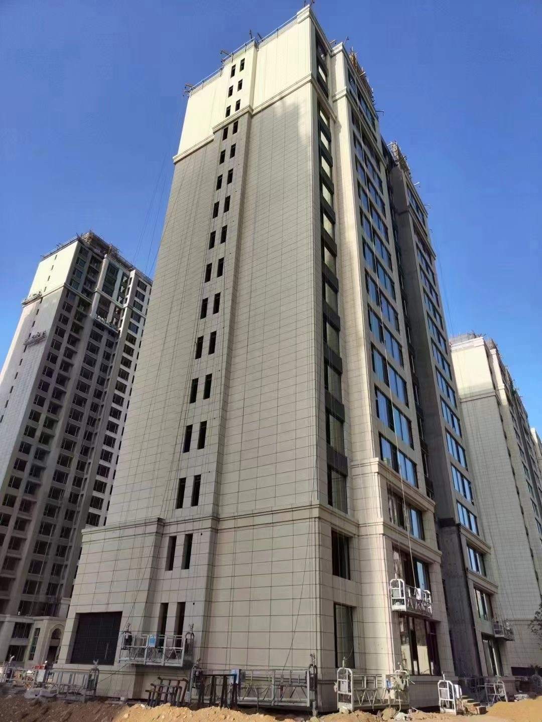 延安黄金麻高端小区，外墙干挂